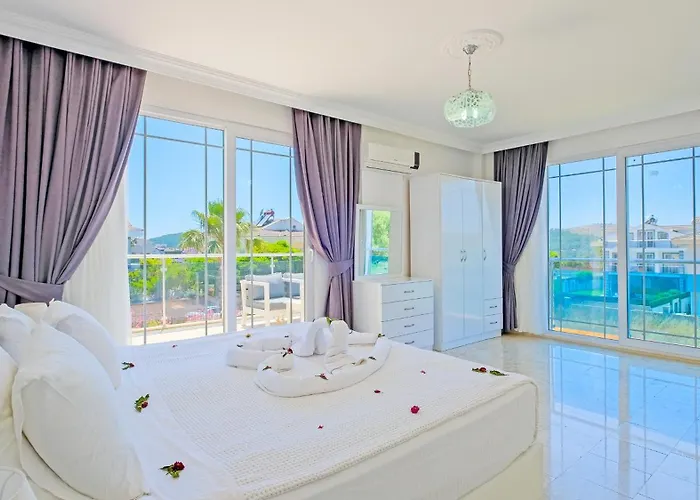 Lucia Fethiye