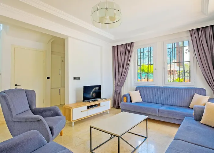 빌라 Lucia 페티예